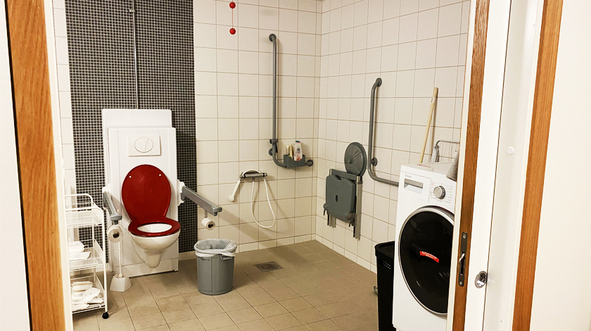 En toalett i en lägenhet på boendet Myntan